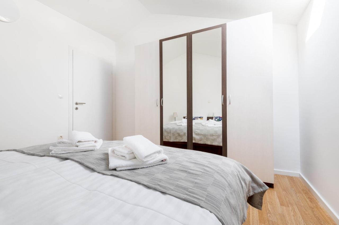 Apartment Familia Neum Bagian luar foto