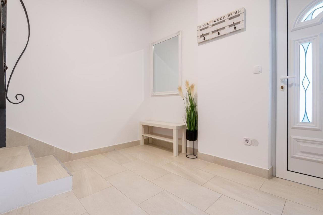 Apartment Familia Neum Bagian luar foto